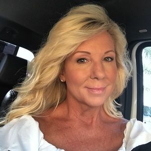 Meet your Posher, Kristina